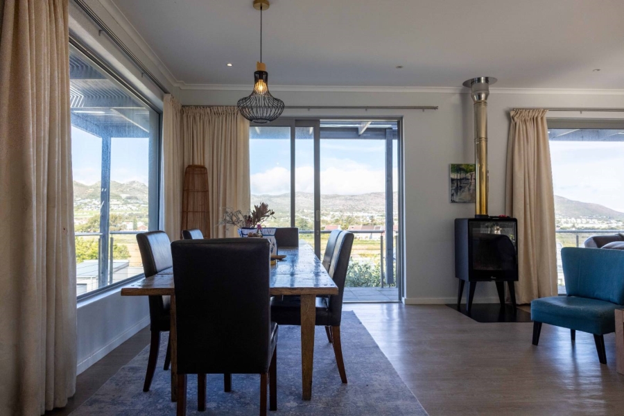 4 Bedroom Property for Sale in Chapman